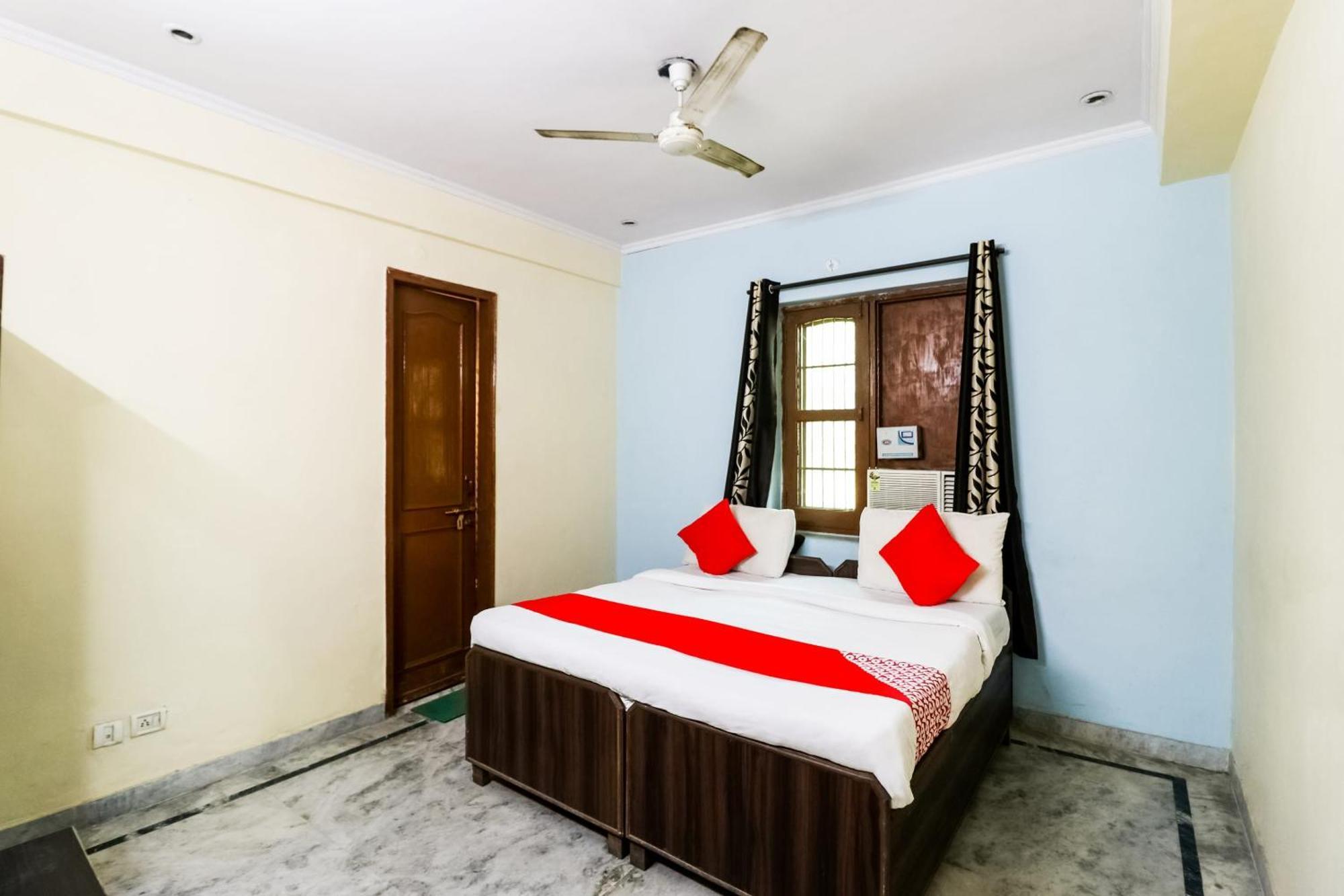 Hotel O Maurya Residency Gurgaon Dış mekan fotoğraf